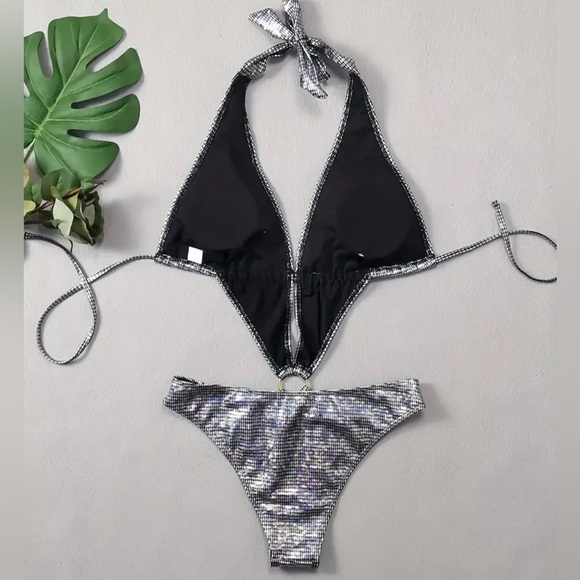 Silver Halter Plunging Neck Monokini - Picture 5 of 8